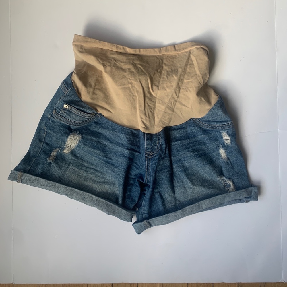 Lighter wash maternity jean shorts